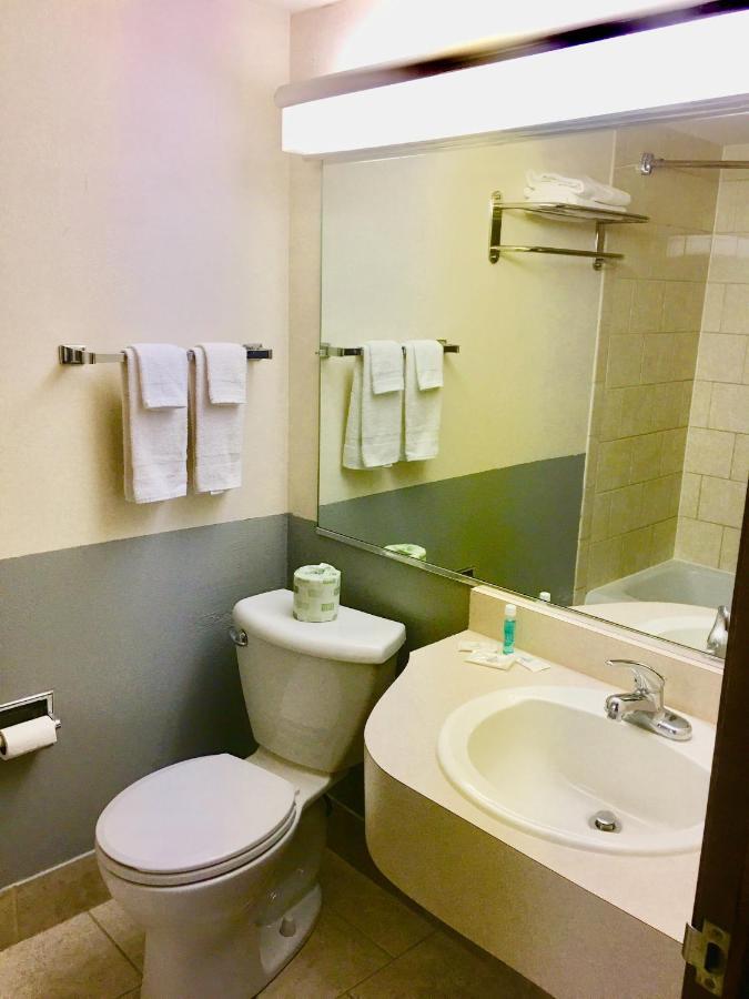 Welcomeinn Ланкастер Экстерьер фото